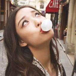 梵梵吃瓜网红拍照不露脸,神秘面纱下的瓜界传奇  第3张 梵梵吃瓜网红拍照不露脸,神秘面纱下的瓜界传奇  第3张